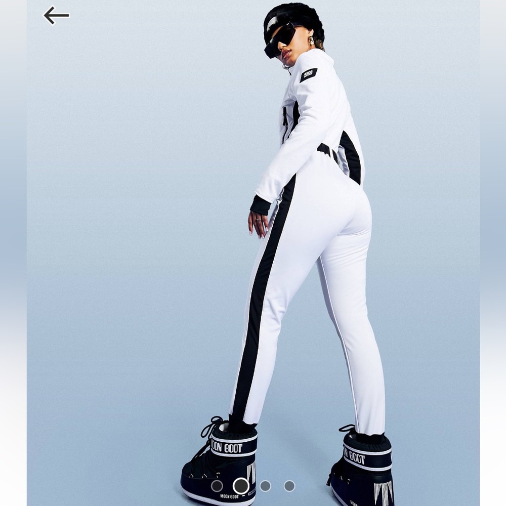 ASOS 4505 Ski Suit Sz 12 White with Black Side